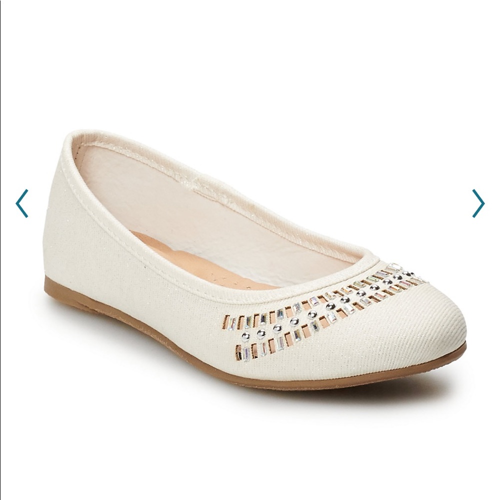 Brand new SO flats